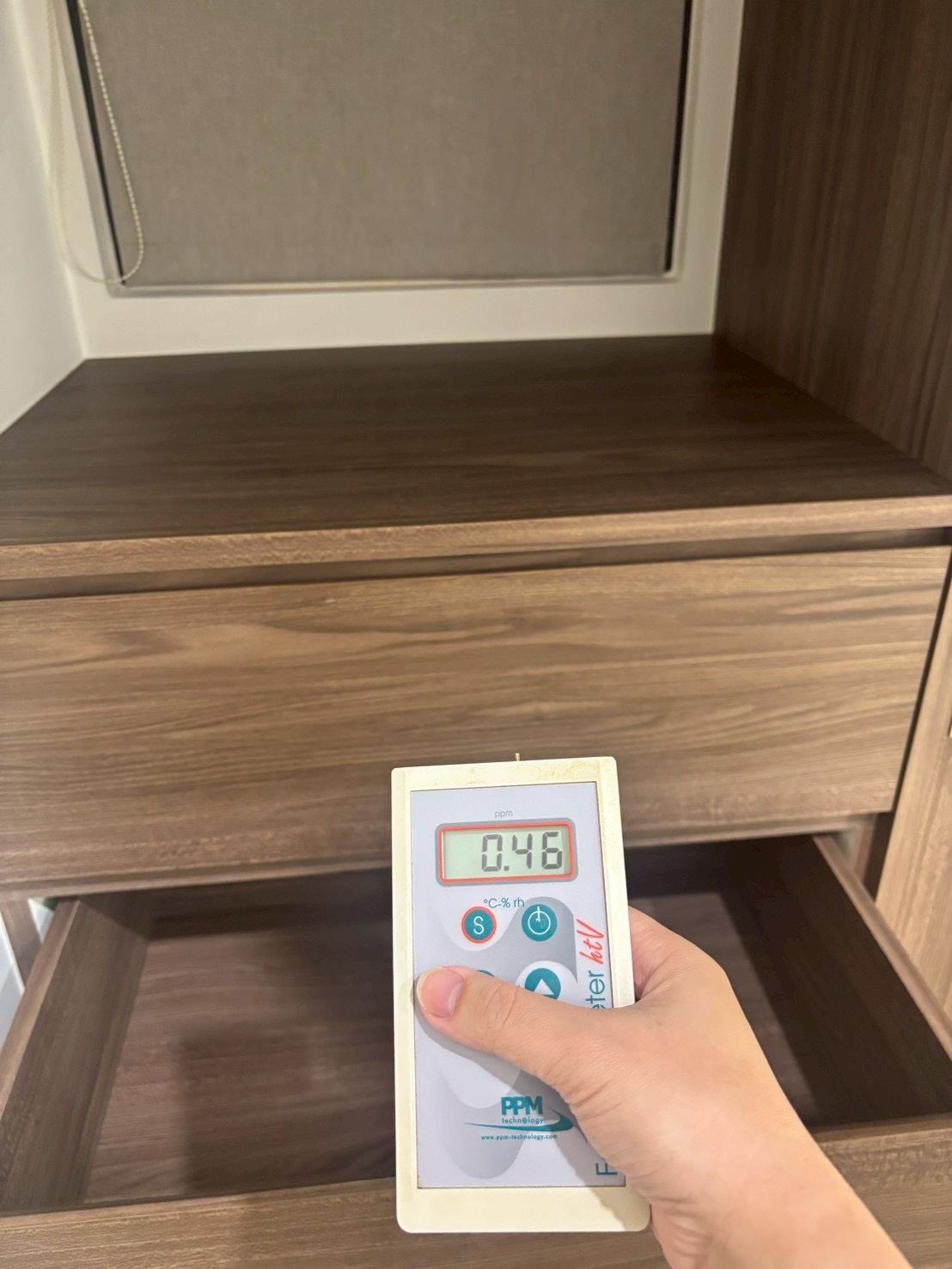 臥室衣櫃施工前